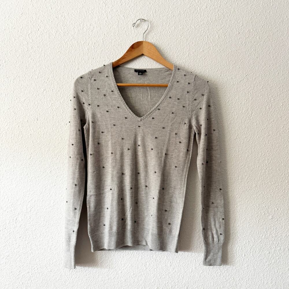 Ann Taylor Sweater Womens XS gray v neck office work casual wool jewels